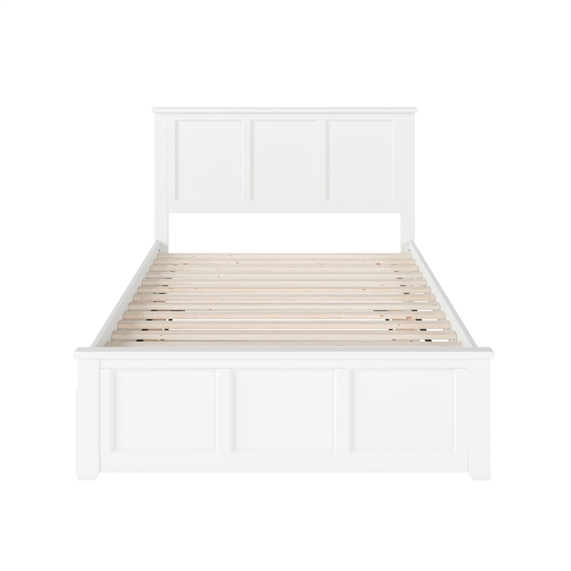Madison Full Platform Bed with Matching Footboard and Full Trundle in White