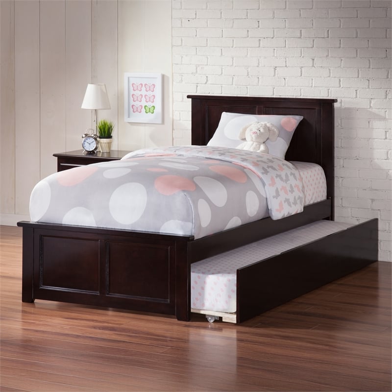 Madison Twin XL Platform Bed with Matching Footboard & Trundle in Espresso