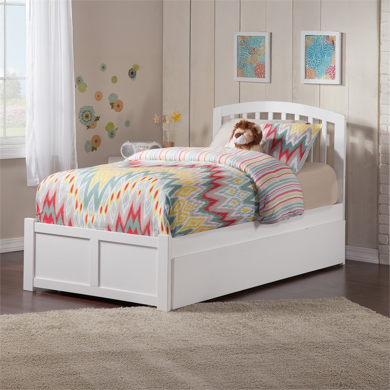 Richmond Twin XL Wood Platform Bed with Footboard & Trundle in White