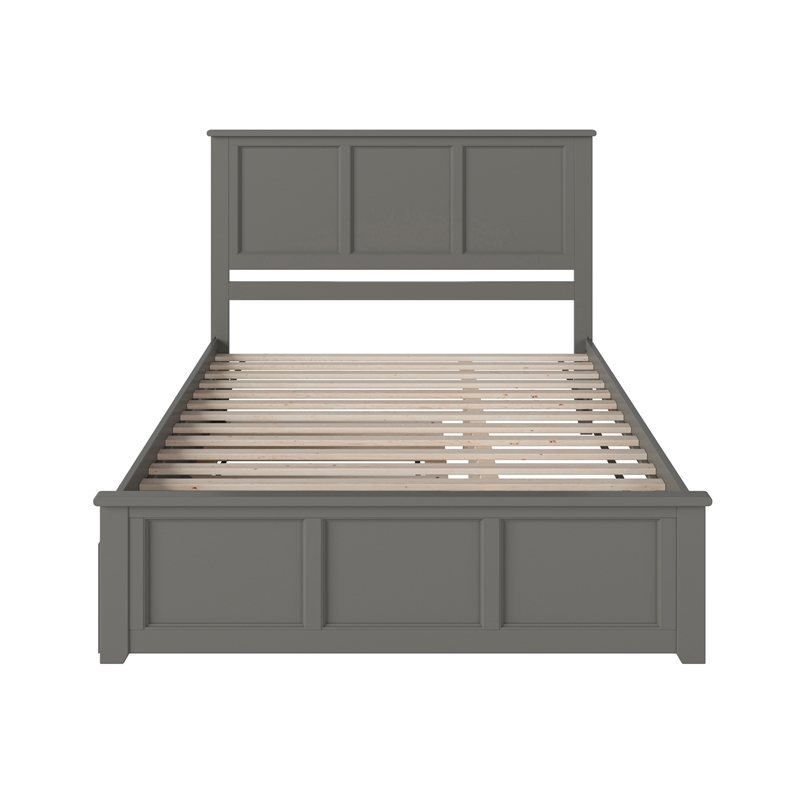 Madison Queen Platform Bed with Matching Footboard & Twin XL Trundle in Grey