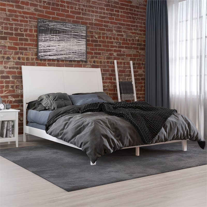 Portland Queen Solid Wood Foundation Bed in White