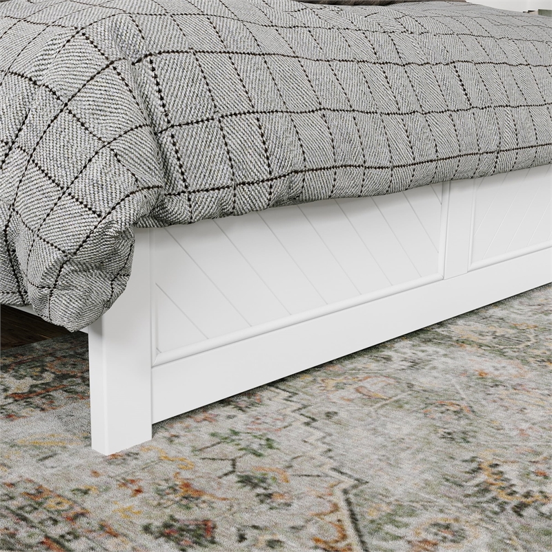 Canyon Queen Foundation Bed Frame with Matching Footboard in White