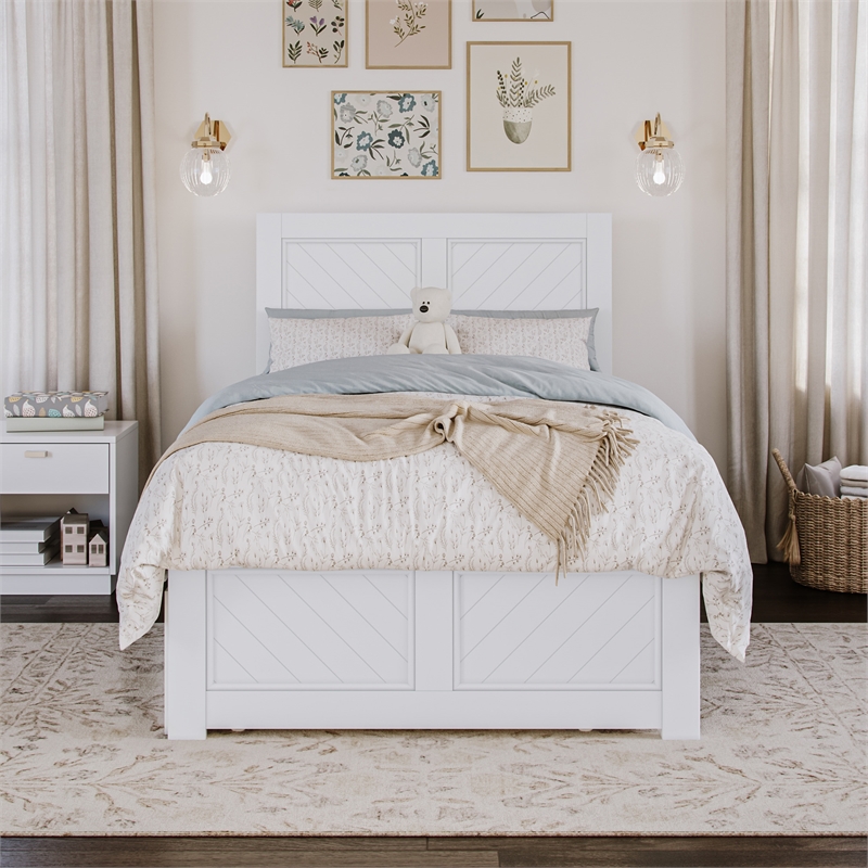 Canyon Twin Wood Platform Bed with Matching Footboard & Twin Trundle in White