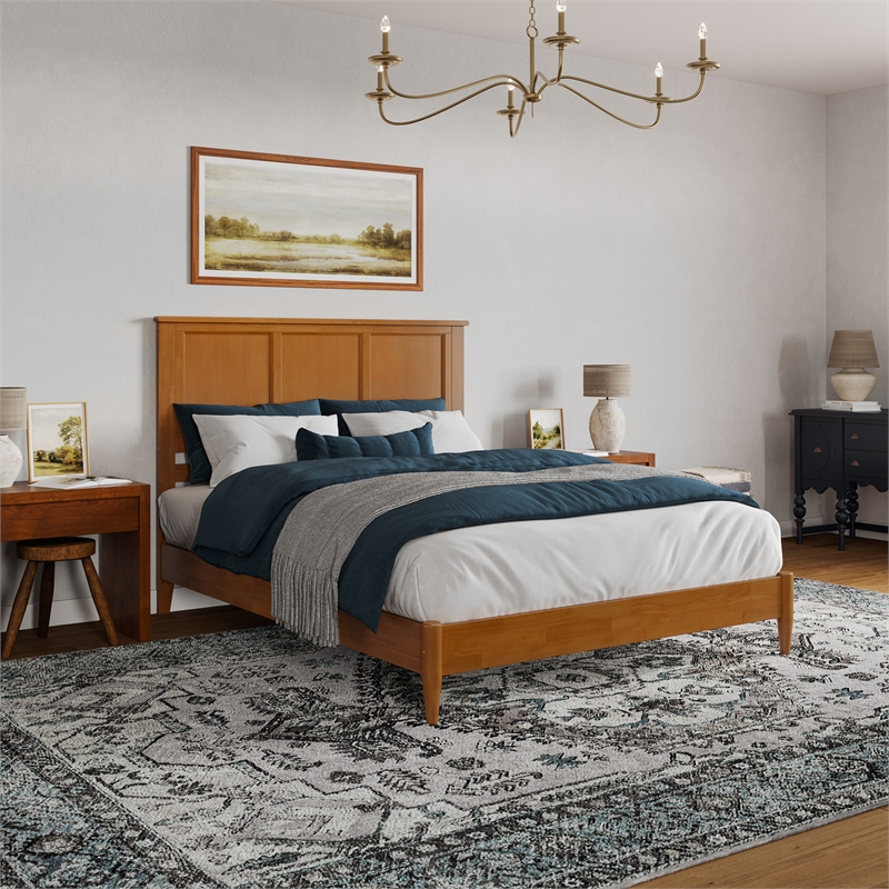 Charlotte Queen Solid Wood Low Profile Platform Bed in Light Toffee