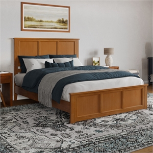 Charlotte Queen Low Profile Platform Bed with Matching Footboard in Light Toffee