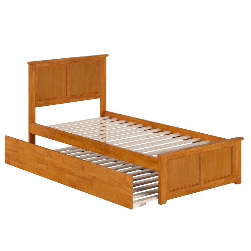 Madison Platform Bed with Matching Footboard & Trundle in Light Toffee