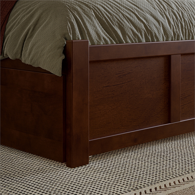 Nantucket Full Wood Platform Bed with Footboard and Twin Trundle in Walnut