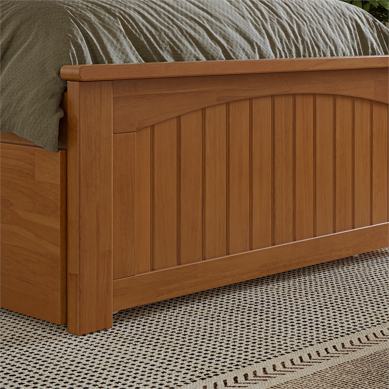 Nantucket Full Platform Bed w/Matching Footboard & Full Trundle in Light Toffee