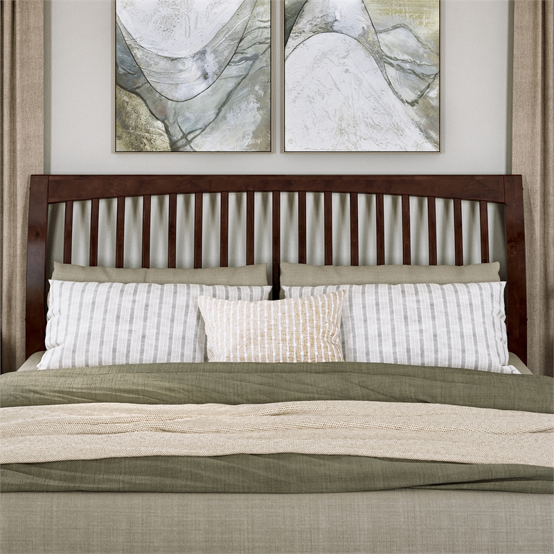 Roslyn King Wood Platform Bed with Panel Footboard and Twin XL Trundle in Walnut