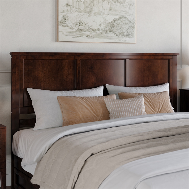 Felicity King Wood Platform Bed with Panel Footboard & Twin XL Trundle in Walnut