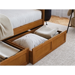 Daybeds and Accessories
