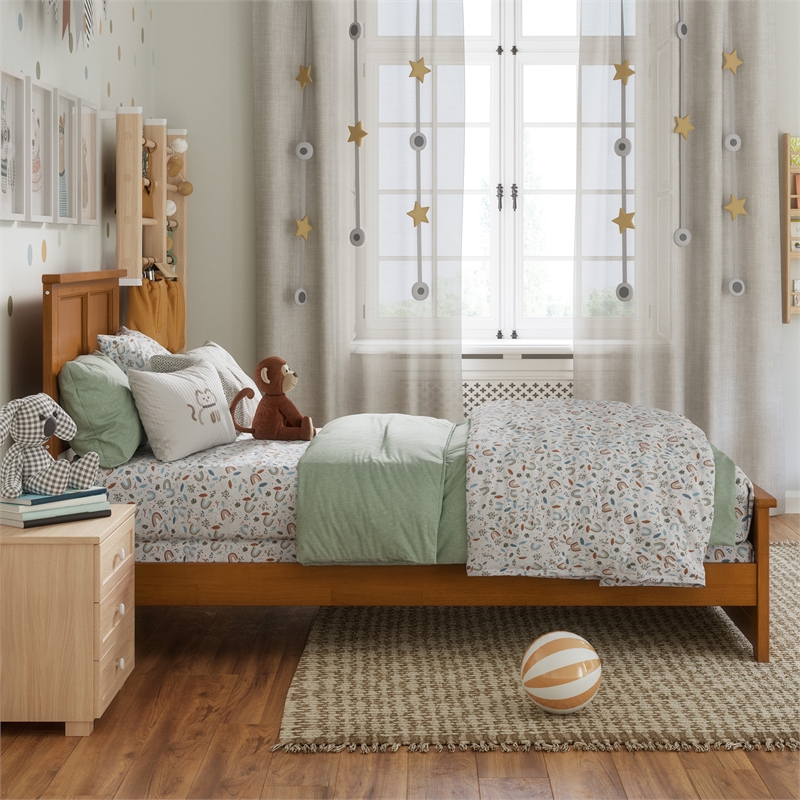 Madison Twin Wood Foundation Bed with Matching Footboard in Light Toffee