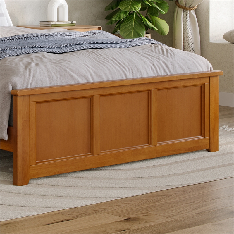 Madison Full Wood Foundation Bed with Matching Footboard in Light Toffee
