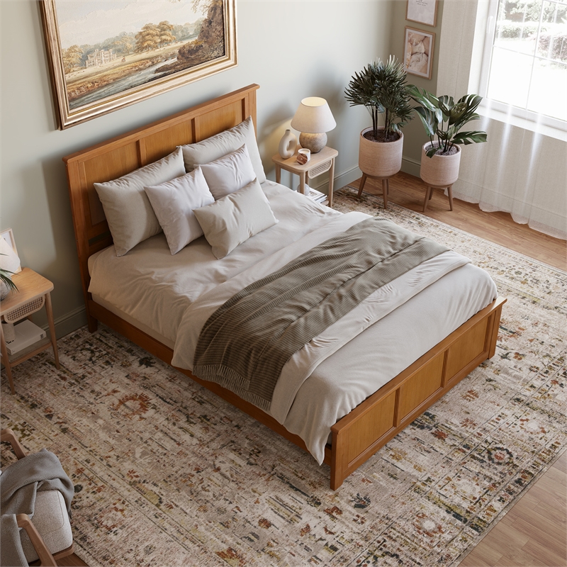 Madison Queen Wood Foundation Bed with Matching Footboard in Light Toffee