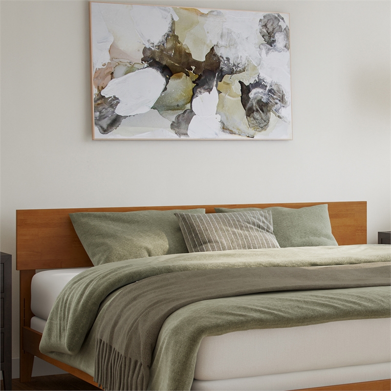 Orlando King Solid Wood Foundation Bed in Light Toffee