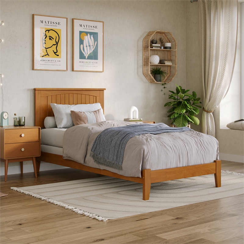 Nantucket Twin XL Solid Wood Foundation Bed in Light Toffee