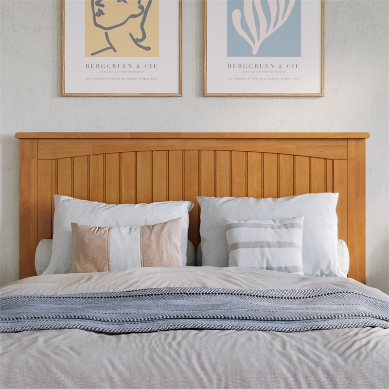 Nantucket Full Solid Wood Foundation Bed in Light Toffee