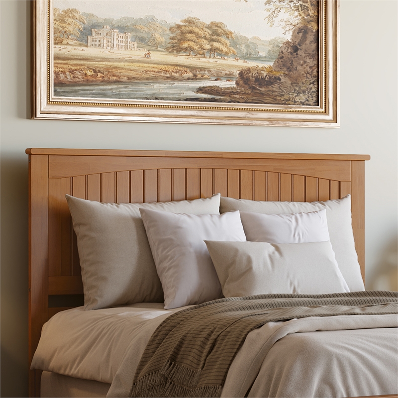 Nantucket Queen Solid Wood Foundation Bed in Light Toffee