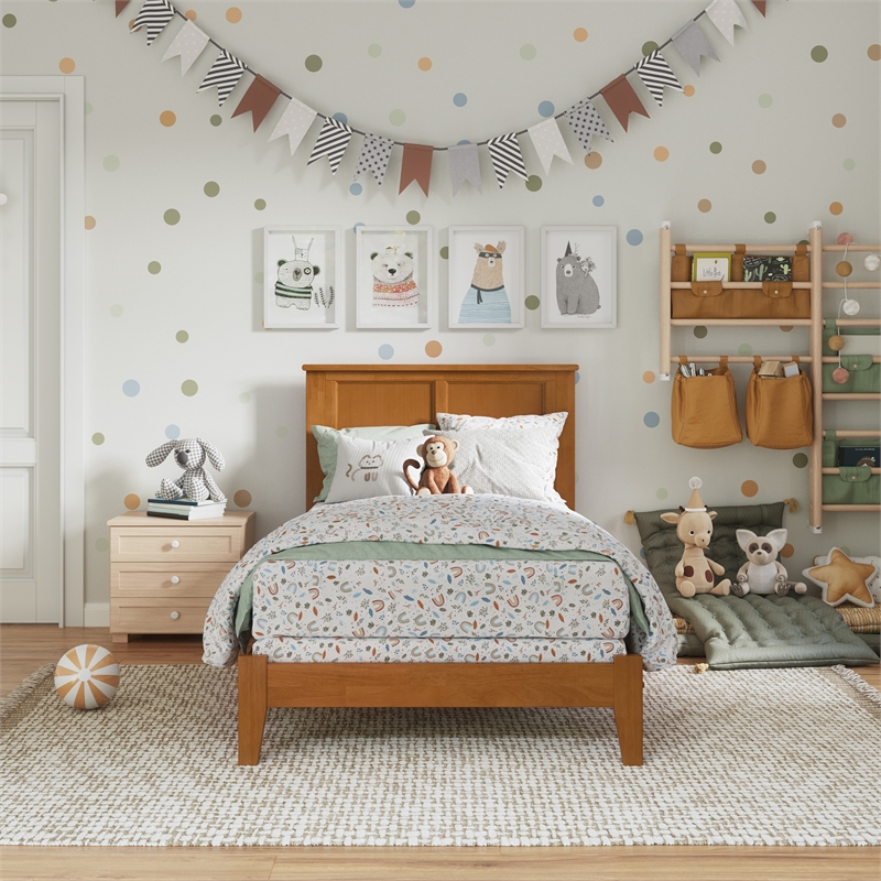 Madison Twin Solid Wood Foundation Bed in Light Toffee