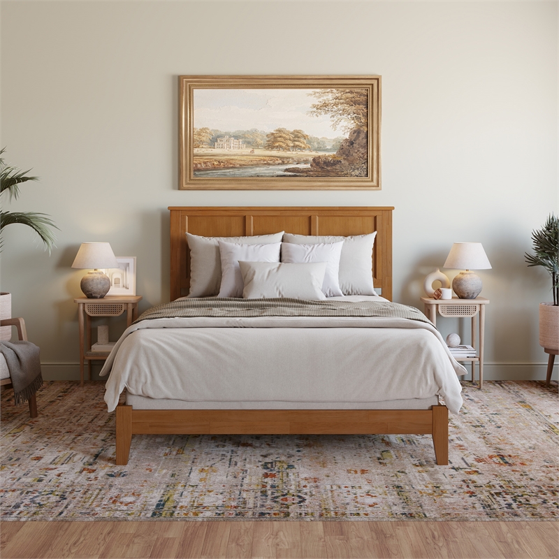 Madison Queen Solid Wood Foundation Bed in Light Toffee