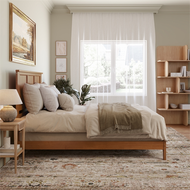 Madison Queen Solid Wood Foundation Bed in Light Toffee