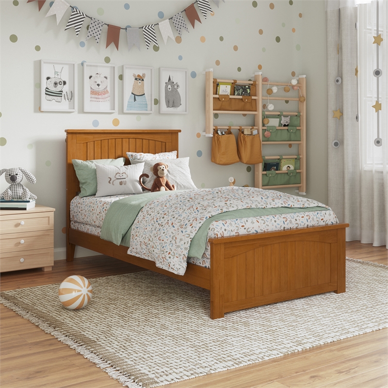 Nantucket Twin Wood Foundation Bed with Matching Footboard in Light Toffee