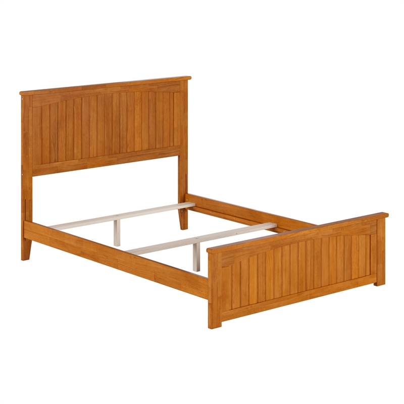 Nantucket Full Wood Foundation Bed with Matching Footboard in Light Toffee