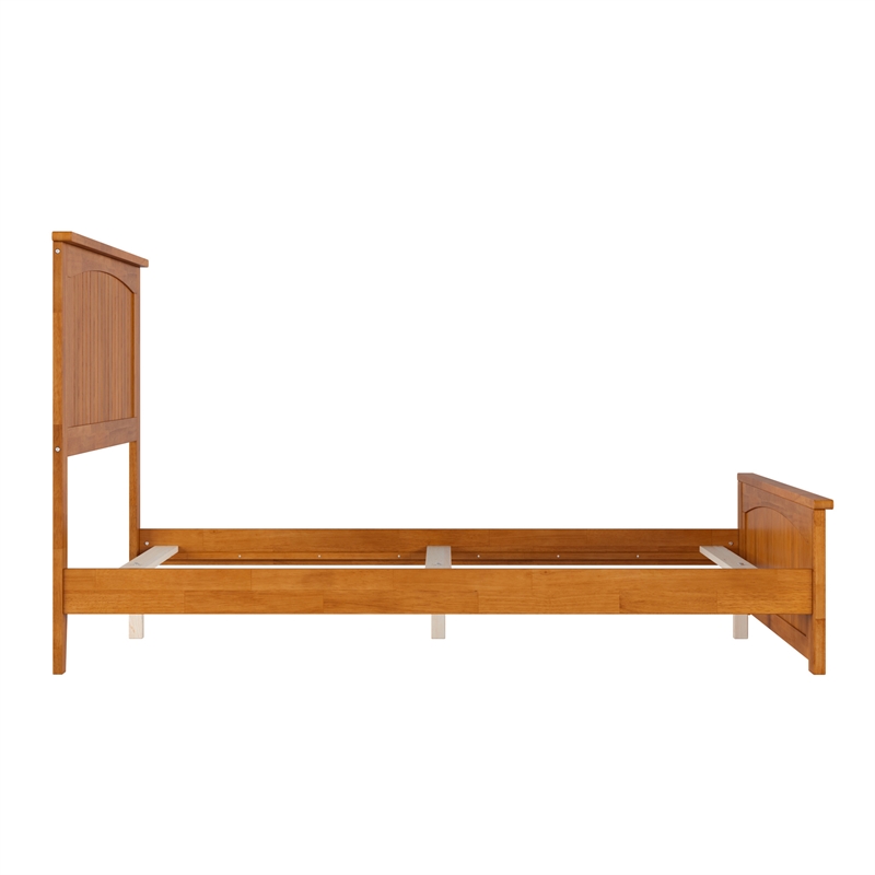 Nantucket Full Wood Foundation Bed with Matching Footboard in Light Toffee