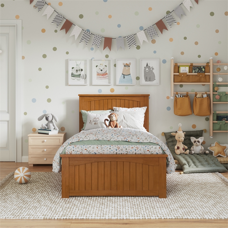 Nantucket Twin Low Profile Platform Bed with Matching Footboard in Light Toffee