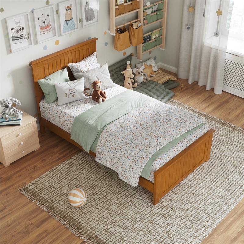 Nantucket Twin Low Profile Platform Bed with Matching Footboard in Light Toffee