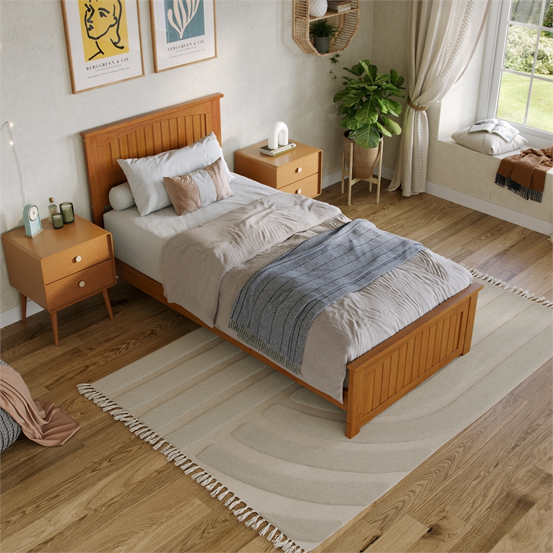 Nantucket Twin XL Low Profile Platform Bed w/Matching Footboard in Light Toffee