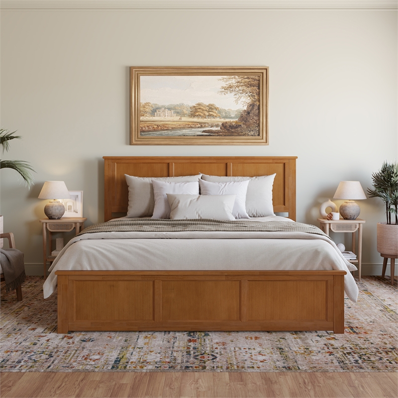 Madison King Low Profile Platform Bed with Matching Footboard in Light Toffee