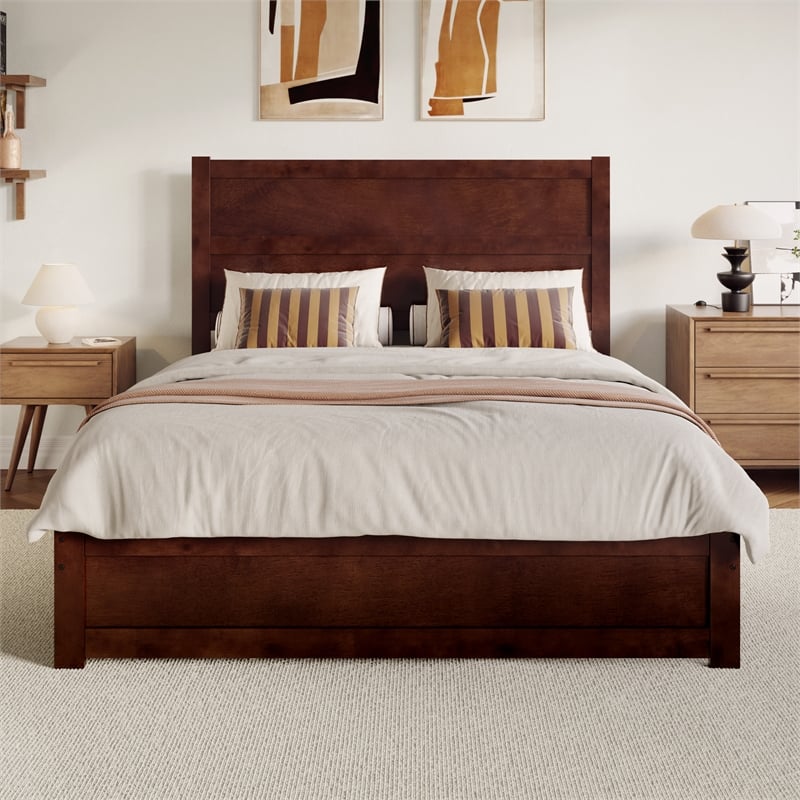 Aveline Queen Platform Bed with Matching Footboard & Drawers in Walnut