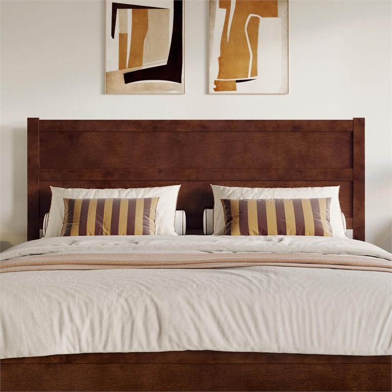 Aveline King Wood Platform Bed Matching Footboard & Twin XL Trundle in Walnut