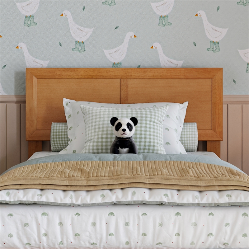 Ellarie Twin Solid Wood Platform Bed in Light Toffee