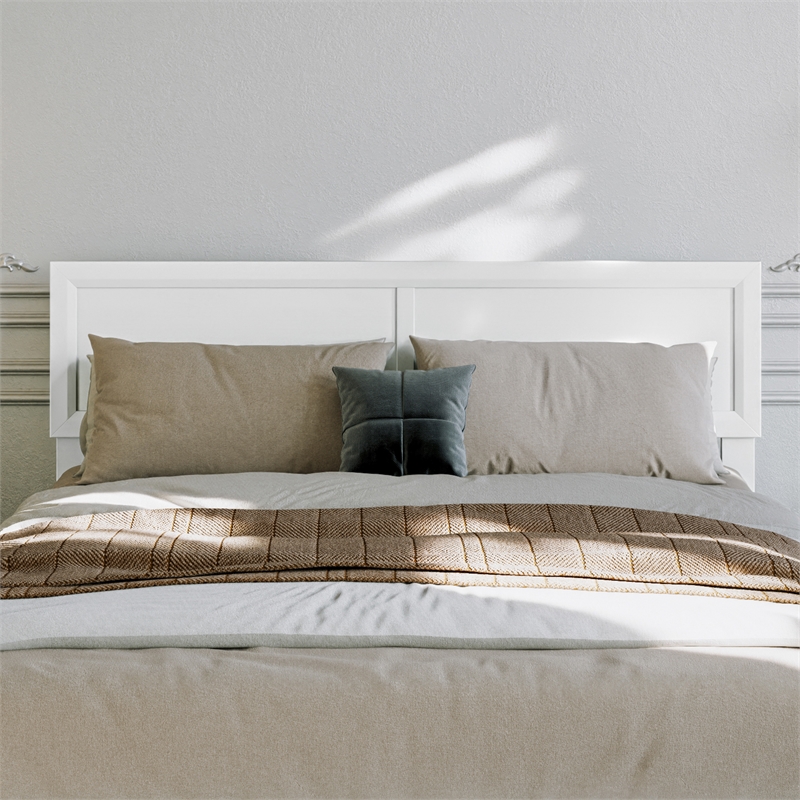 Ellarie Queen Solid Wood Platform Bed in White