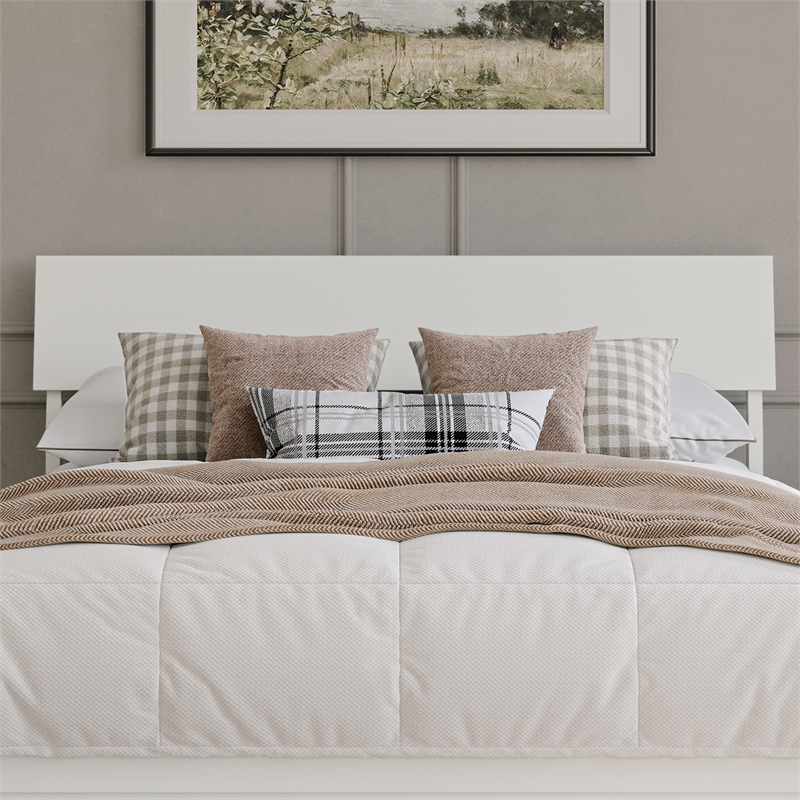 Norla Queen Wood Platform Bed with Footboard and Drawers in White